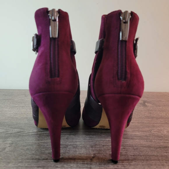 Vince Camuto design quality leather suede burgundy red sz 7 open toe bootie heel - Picture 4 of 8